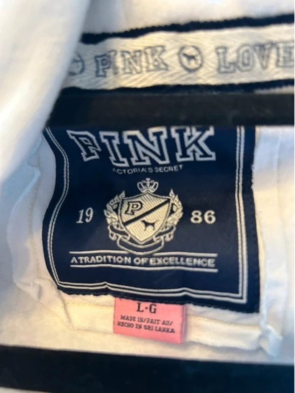 Victorias Secret Pink Rhinestone set - Picture 8 of 9
